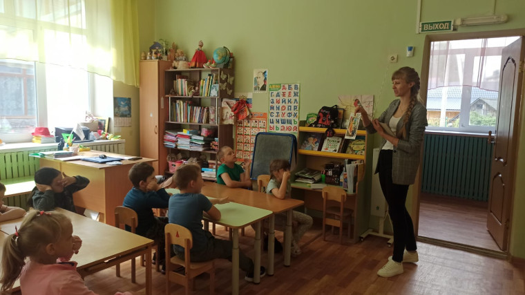 Профориентационное занятие "Кем быть?".